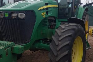 Tractor John Deere 7830
