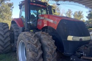 Tractor Case IH M340