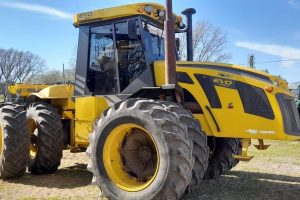 Tractor Pauny E540