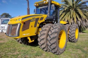 Tractor Pauny E540